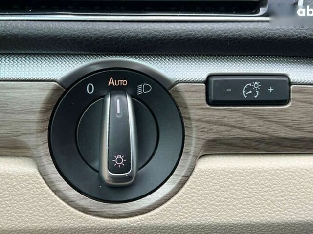 Фольксваген Пассат, объемом двигателя 2 л и пробегом 115 тыс. км за 12500 $, фото 17 на Automoto.ua