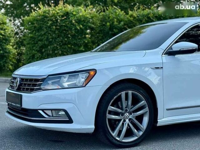 Фольксваген Пассат, объемом двигателя 1.8 л и пробегом 159 тыс. км за 13500 $, фото 16 на Automoto.ua