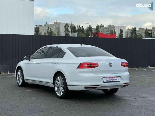 Фольксваген Пассат, объемом двигателя 2 л и пробегом 50 тыс. км за 25600 $, фото 12 на Automoto.ua