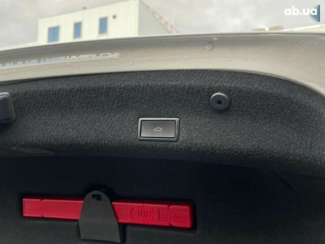 Фольксваген Пассат, объемом двигателя 2 л и пробегом 50 тыс. км за 25600 $, фото 15 на Automoto.ua