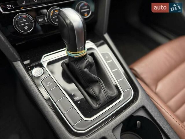 Фольксваген Пассат, объемом двигателя 2 л и пробегом 66 тыс. км за 27999 $, фото 25 на Automoto.ua