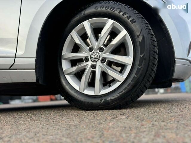 Фольксваген Пассат, объемом двигателя 2 л и пробегом 207 тыс. км за 17300 $, фото 26 на Automoto.ua