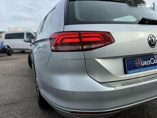 Фольксваген Пассат, объемом двигателя 2 л и пробегом 207 тыс. км за 17300 $, фото 21 на Automoto.ua