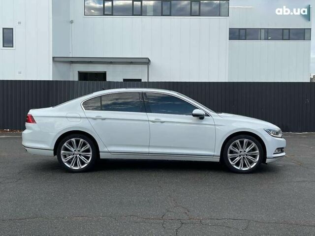 Фольксваген Пассат, объемом двигателя 2 л и пробегом 50 тыс. км за 25600 $, фото 7 на Automoto.ua