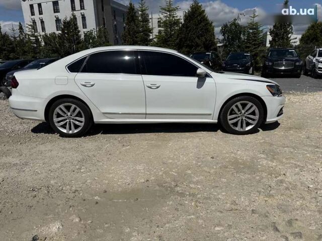 Фольксваген Пассат, объемом двигателя 2 л и пробегом 113 тыс. км за 11800 $, фото 2 на Automoto.ua
