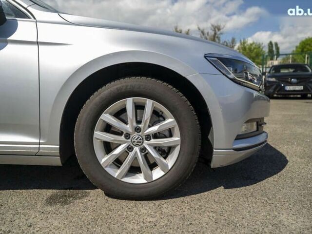 Фольксваген Пассат, объемом двигателя 0 л и пробегом 205 тыс. км за 13600 $, фото 5 на Automoto.ua