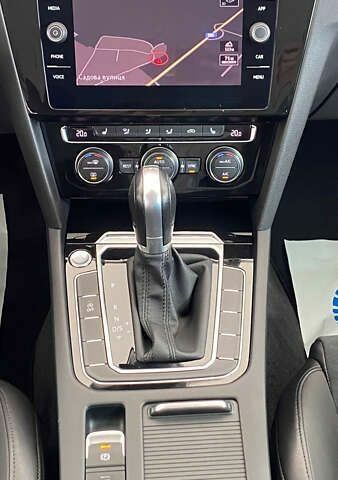 Фольксваген Пассат, об'ємом двигуна 2 л та пробігом 194 тис. км за 19950 $, фото 16 на Automoto.ua