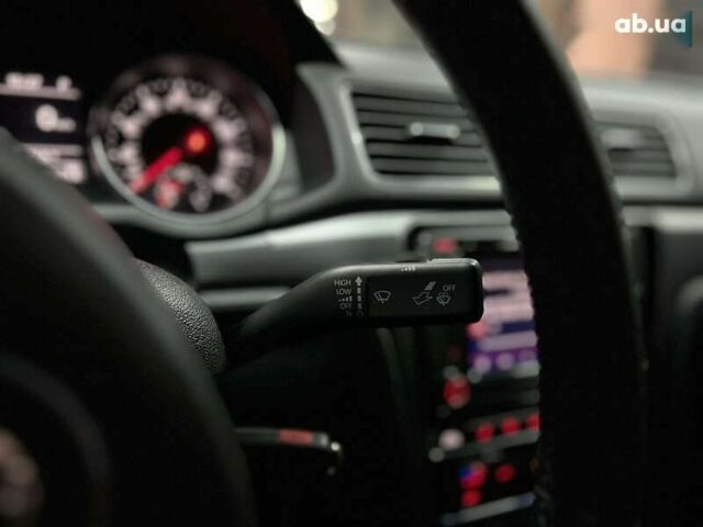 Фольксваген Пассат, объемом двигателя 2 л и пробегом 143 тыс. км за 12500 $, фото 25 на Automoto.ua