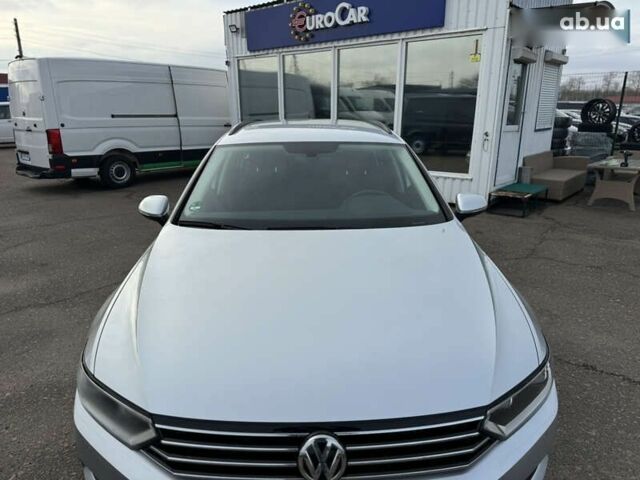 Фольксваген Пассат, объемом двигателя 2 л и пробегом 207 тыс. км за 17300 $, фото 4 на Automoto.ua