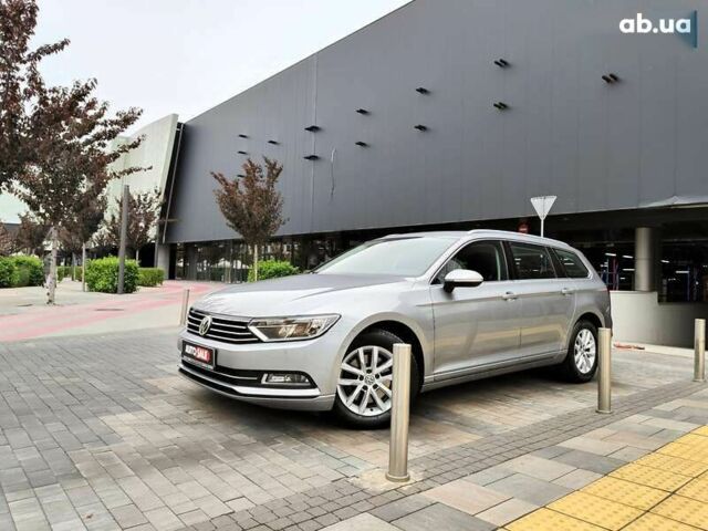 Фольксваген Пассат, объемом двигателя 2 л и пробегом 199 тыс. км за 17490 $, фото 10 на Automoto.ua