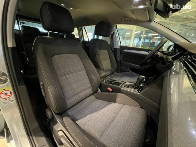 Фольксваген Пассат, об'ємом двигуна 0 л та пробігом 113 тис. км за 25672 $, фото 12 на Automoto.ua