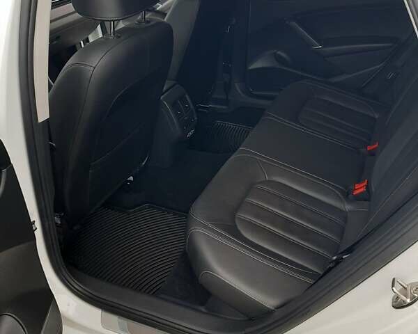 Фольксваген Пассат, об'ємом двигуна 2 л та пробігом 115 тис. км за 20750 $, фото 9 на Automoto.ua