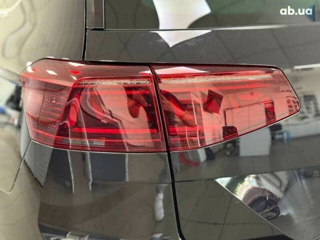 Фольксваген Пассат, об'ємом двигуна 2 л та пробігом 278 тис. км за 18990 $, фото 9 на Automoto.ua