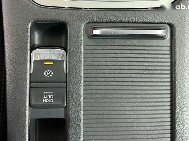 Фольксваген Пассат, объемом двигателя 2 л и пробегом 184 тыс. км за 21950 $, фото 19 на Automoto.ua