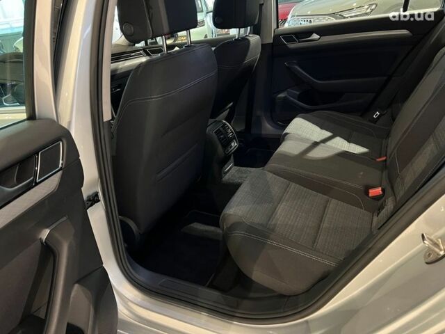 Фольксваген Пассат, об'ємом двигуна 0 л та пробігом 113 тис. км за 25672 $, фото 16 на Automoto.ua