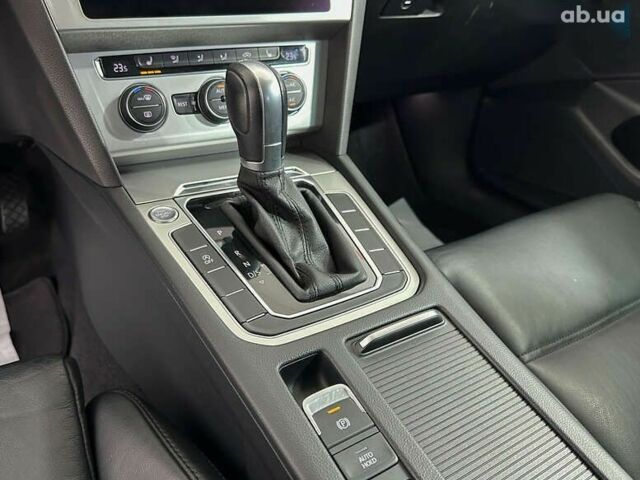 Фольксваген Пассат, объемом двигателя 2 л и пробегом 184 тыс. км за 21950 $, фото 16 на Automoto.ua