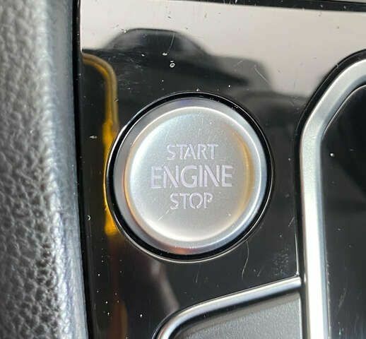 Фольксваген Пассат, об'ємом двигуна 2 л та пробігом 120 тис. км за 20950 $, фото 21 на Automoto.ua