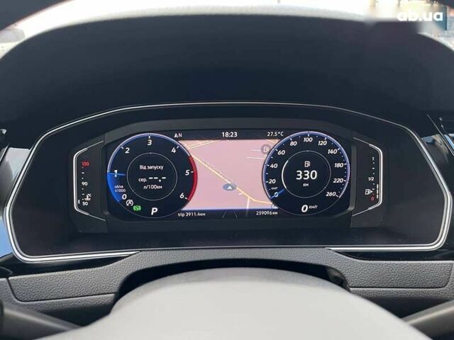 Фольксваген Пассат, об'ємом двигуна 2 л та пробігом 259 тис. км за 18890 $, фото 24 на Automoto.ua