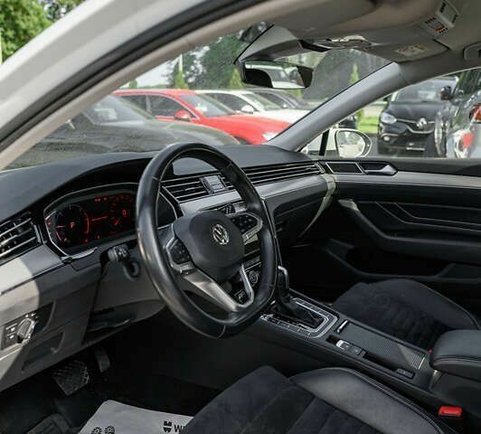 Фольксваген Пассат, объемом двигателя 2 л и пробегом 200 тыс. км за 23000 $, фото 11 на Automoto.ua