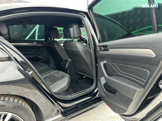 Фольксваген Пассат, объемом двигателя 2 л и пробегом 108 тыс. км за 34999 $, фото 28 на Automoto.ua