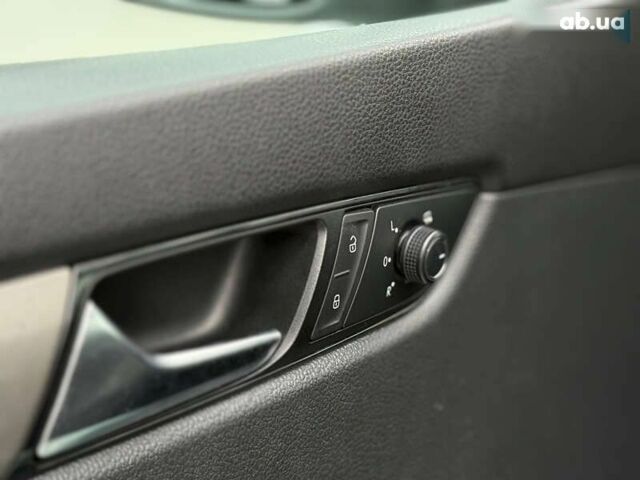 Фольксваген Пассат, об'ємом двигуна 2 л та пробігом 100 тис. км за 16000 $, фото 19 на Automoto.ua