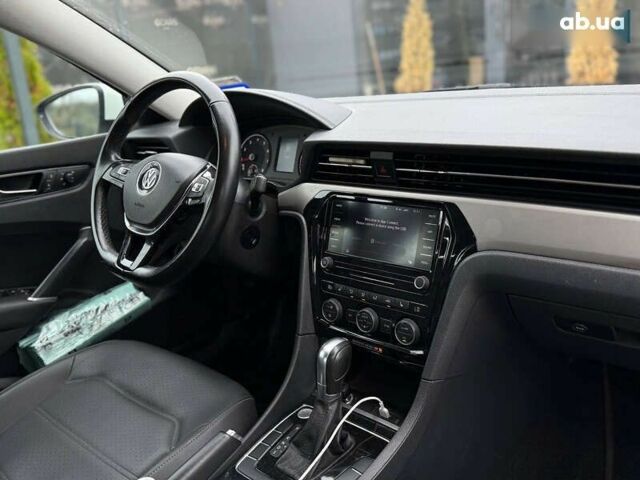 Фольксваген Пассат, об'ємом двигуна 2 л та пробігом 100 тис. км за 16000 $, фото 14 на Automoto.ua