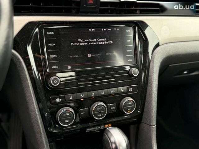 Фольксваген Пассат, об'ємом двигуна 2 л та пробігом 100 тис. км за 16000 $, фото 24 на Automoto.ua