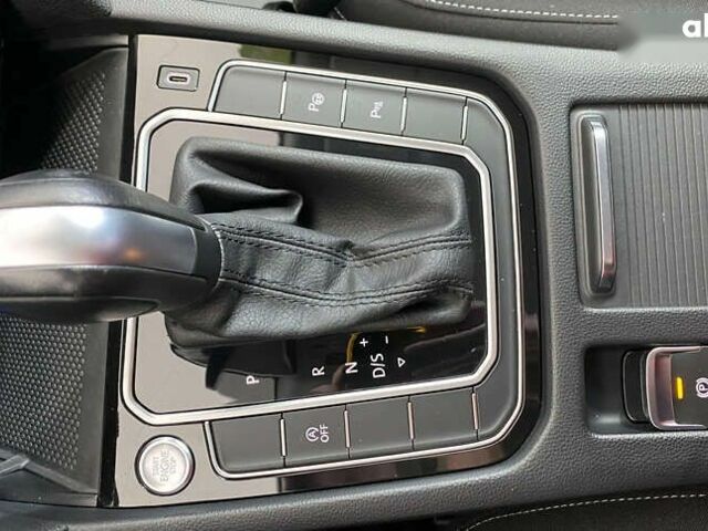 Фольксваген Пассат, об'ємом двигуна 2 л та пробігом 120 тис. км за 20950 $, фото 20 на Automoto.ua