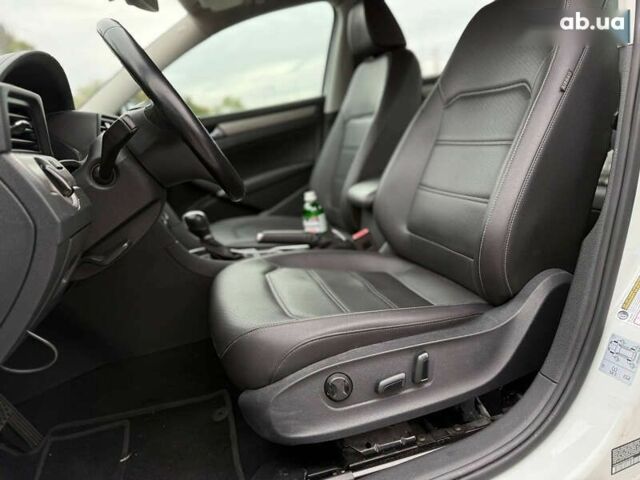 Фольксваген Пассат, об'ємом двигуна 2 л та пробігом 100 тис. км за 16000 $, фото 22 на Automoto.ua