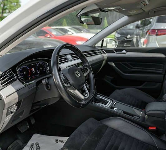 Фольксваген Пассат, объемом двигателя 2 л и пробегом 200 тыс. км за 23000 $, фото 10 на Automoto.ua