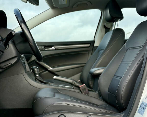 Фольксваген Пассат, объемом двигателя 2 л и пробегом 110 тыс. км за 18200 $, фото 11 на Automoto.ua