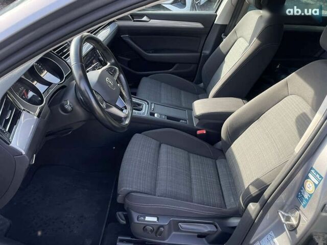 Фольксваген Пассат, объемом двигателя 2 л и пробегом 195 тыс. км за 19454 $, фото 18 на Automoto.ua