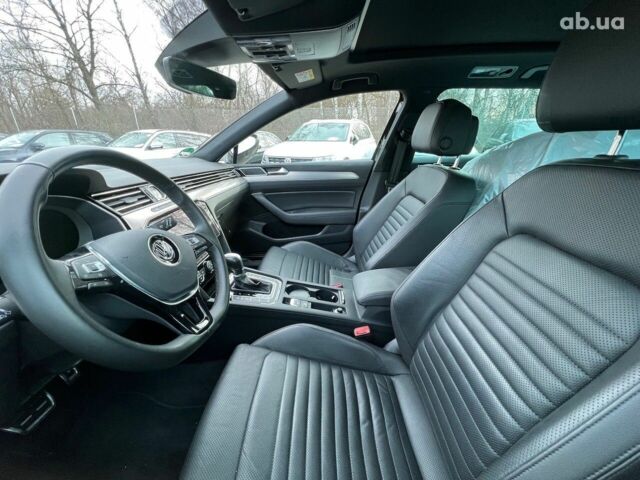 Фольксваген Пассат 2021 в Киеве на Automoto.ua Фольксваген Пассат, объемом двигателя 2 л и пробегом 15 тыс. км за 43298 $, фото 5 на Automoto.ua