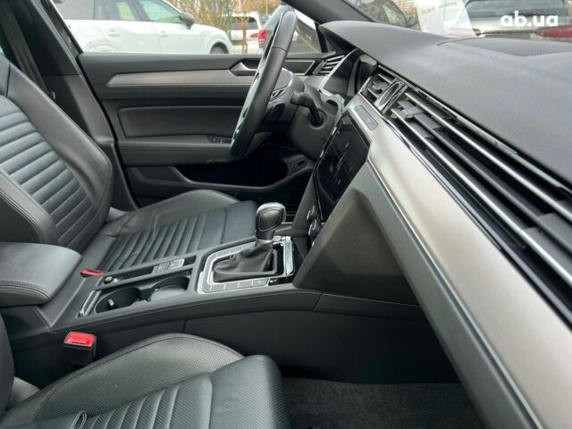 Фольксваген Пассат 2021 в Киеве на Automoto.ua Фольксваген Пассат, объемом двигателя 2 л и пробегом 15 тыс. км за 43298 $, фото 14 на Automoto.ua