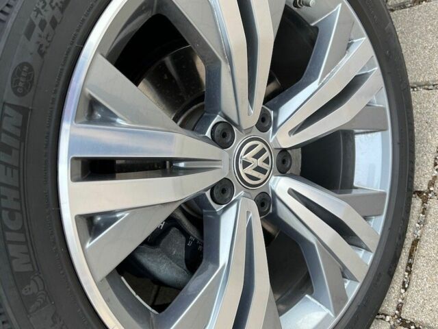 Фольксваген Пассат 2021 в Киеве на Automoto.ua Фольксваген Пассат, объемом двигателя 2 л и пробегом 15 тыс. км за 43298 $, фото 10 на Automoto.ua