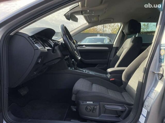 Фольксваген Пассат, объемом двигателя 2 л и пробегом 195 тыс. км за 19454 $, фото 17 на Automoto.ua