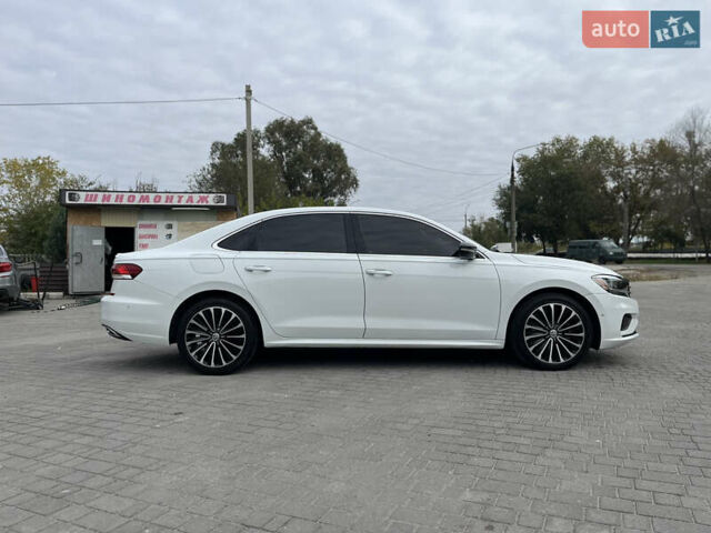 Фольксваген Пассат, объемом двигателя 2 л и пробегом 112 тыс. км за 18500 $, фото 2 на Automoto.ua