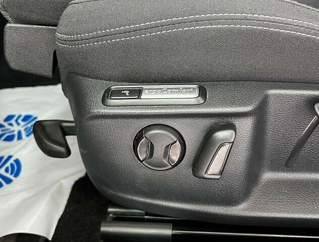 Фольксваген Пассат 2021 в Львове на Automoto.ua Фольксваген Пассат, объемом двигателя 2 л и пробегом 199 тыс. км за 20950 $, фото 6 на Automoto.ua