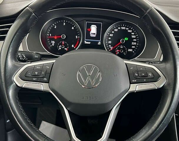 Фольксваген Пассат 2021 в Львове на Automoto.ua Фольксваген Пассат, объемом двигателя 2 л и пробегом 199 тыс. км за 20950 $, фото 9 на Automoto.ua