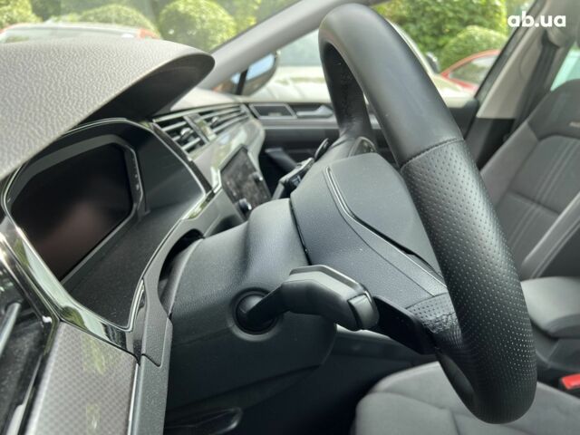 Фольксваген Пассат, объемом двигателя 2 л и пробегом 22 тыс. км за 44450 $, фото 25 на Automoto.ua