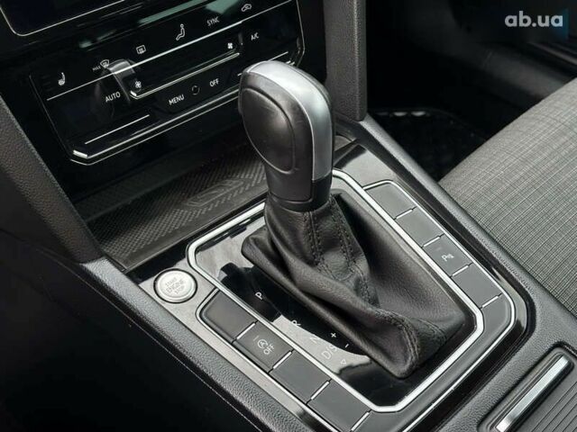 Фольксваген Пассат, объемом двигателя 2 л и пробегом 208 тыс. км за 21400 $, фото 21 на Automoto.ua