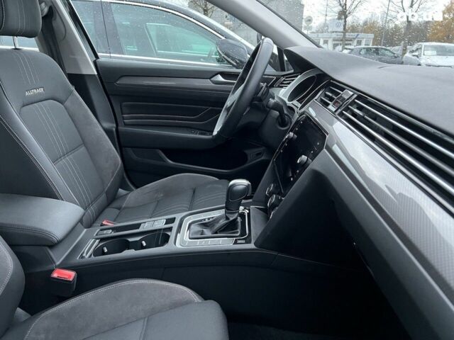 Фольксваген Пассат, объемом двигателя 2 л и пробегом 1 тыс. км за 46515 $, фото 4 на Automoto.ua