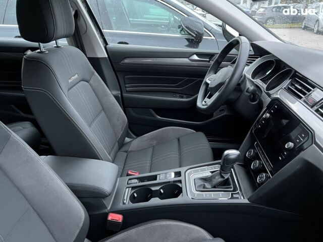 Фольксваген Пассат, объемом двигателя 2 л и пробегом 1 тыс. км за 46515 $, фото 12 на Automoto.ua