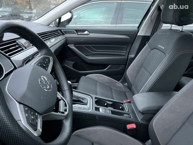 Фольксваген Пассат, объемом двигателя 2 л и пробегом 1 тыс. км за 46515 $, фото 8 на Automoto.ua