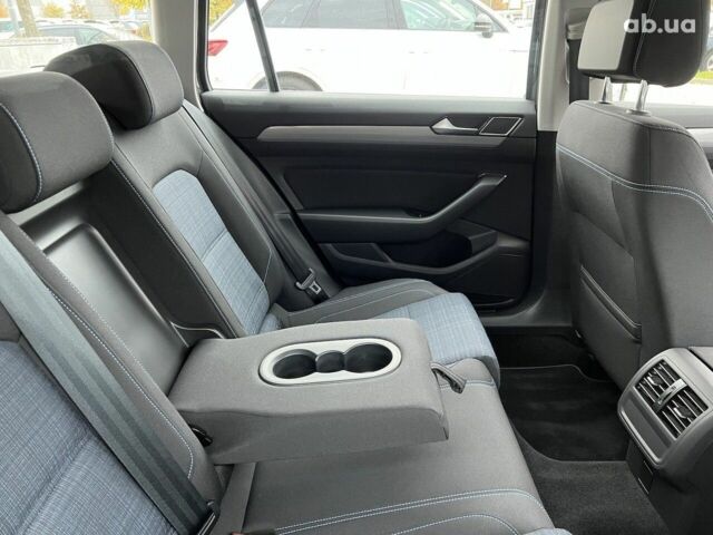 Фольксваген Пассат, объемом двигателя 1.4 л и пробегом 1 тыс. км за 46515 $, фото 17 на Automoto.ua