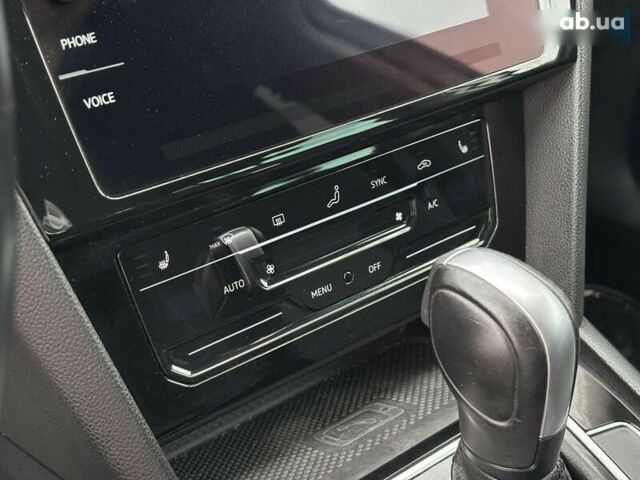 Фольксваген Пассат, объемом двигателя 2 л и пробегом 208 тыс. км за 21400 $, фото 22 на Automoto.ua