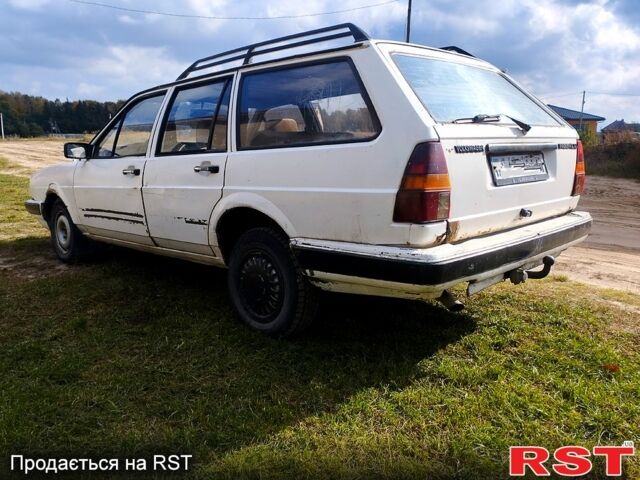 Фольксваген Пассат, объемом двигателя 1.6 л и пробегом 200 тыс. км за 850 $, фото 2 на Automoto.ua