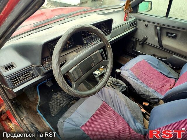 Фольксваген Пассат, объемом двигателя 16 л и пробегом 384 тыс. км за 1300 $, фото 3 на Automoto.ua