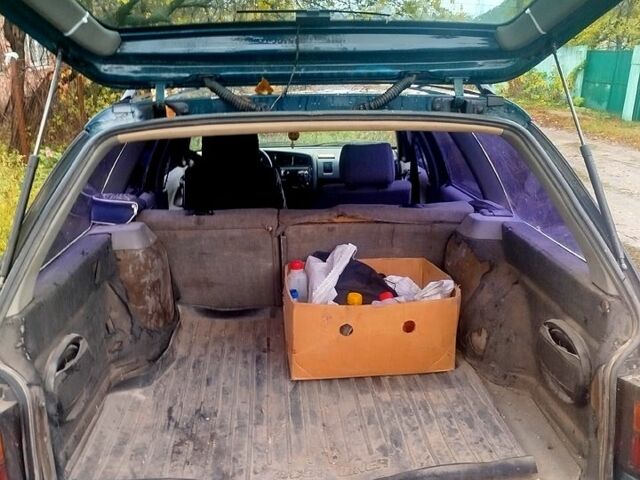 Фольксваген Пассат, объемом двигателя 1.8 л и пробегом 100 тыс. км за 1400 $, фото 6 на Automoto.ua