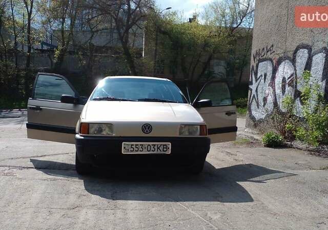 Фольксваген Пассат, объемом двигателя 1.8 л и пробегом 400 тыс. км за 2700 $, фото 26 на Automoto.ua